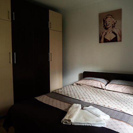 Apartament Dacul Vajdahunyad Kültér fotó